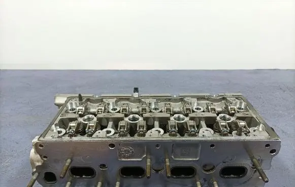 Audi Q5 SQ5 Engine head 05L103403AC