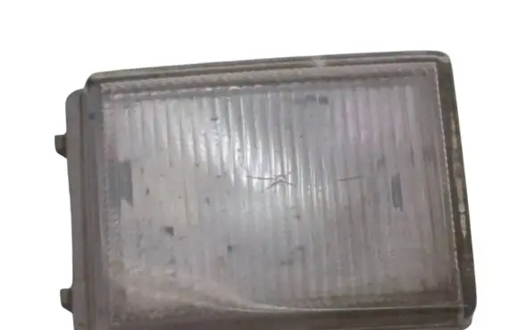 Volkswagen PASSAT B4 Front reflector 3A0941780 142478
