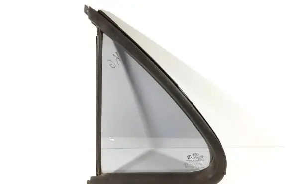 Rear vent window glass