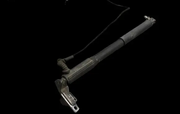 BMW X5 E70 Tailgate/trunk strut/damper 7332695 1043805 08012013