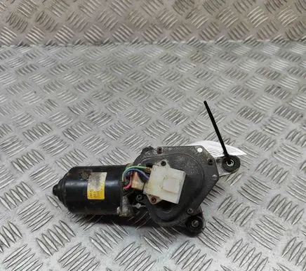 Nissan Navara D22 Front wiper linkage and motor 2881555G00