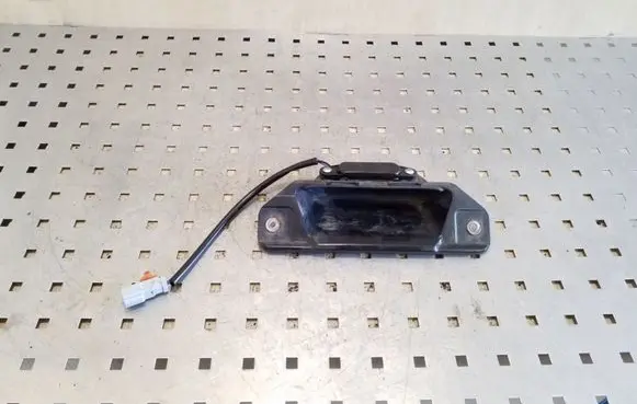 Honda CR-V Tailgate opening switch 