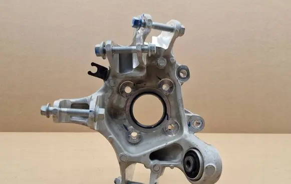 Volvo EX30 Rear wheel hub spindle/knuckle 31345368 8890292410 P8890292410