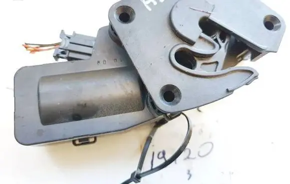 Skoda Superb B6 (3T) Tailgate/trunk/boot lift motor 3t0827299b