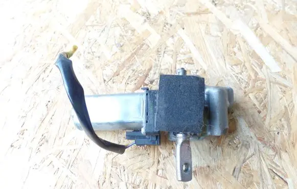 Subaru Legacy Seat adjustment motor 986299102