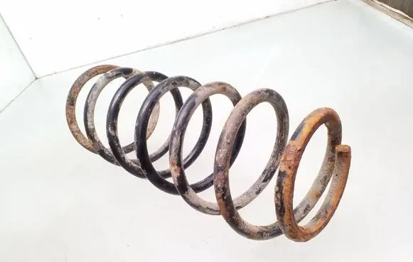 Volkswagen PASSAT B4 Front coil spring 