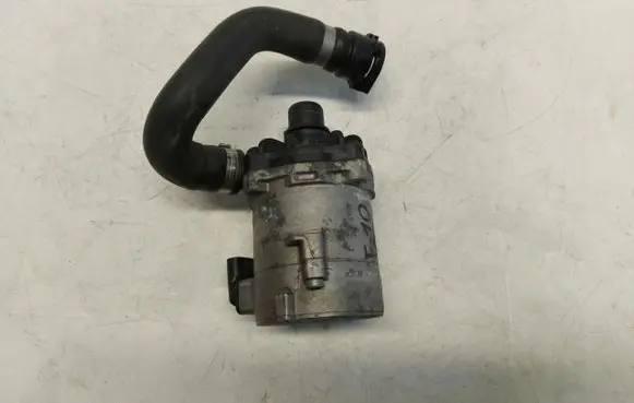 BMW 5 F10 F11 Electric auxiliary coolant/water pump bmwf10m5202123