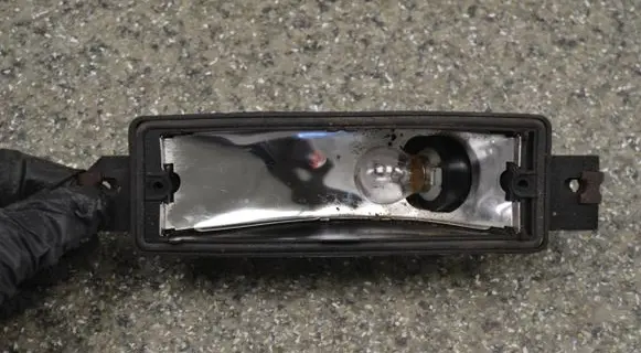 BMW 3 E30 Front indicator light 63131380963