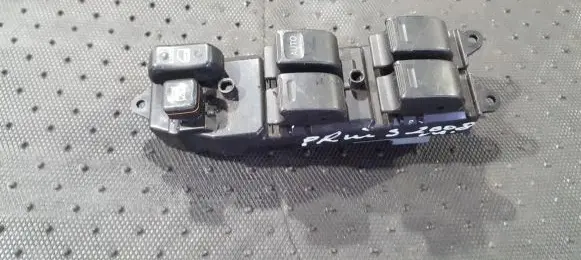Toyota Prius (XW20) Electric window control switch 8482047012 515358HM4701