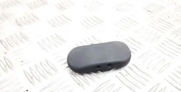 Windshield washer spray nozzle