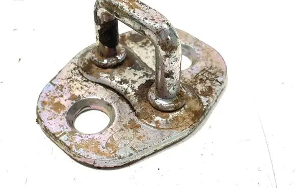 KIA Sorento Loading door lock loop/hook striker 