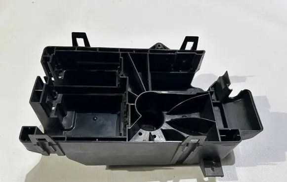 Chevrolet Camaro Fuse box cover 92249317