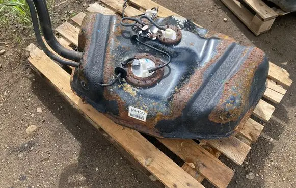 Honda Accord Fuel tank 70914010103 SEAE022