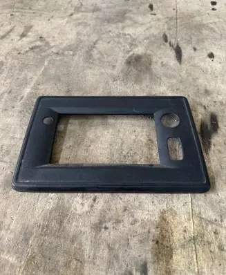 Nissan NV400 Other center console (tunnel) element 682609421R