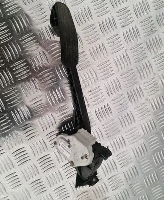 Volvo S80 Accelerator throttle pedal 306360036PV00853700