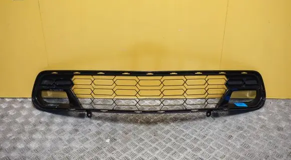 Chevrolet Corvette Front bumper upper radiator grill 22790957 2892