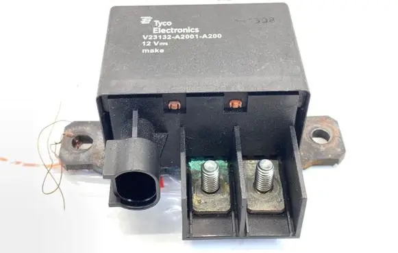BMW X3 F25 Fan control module 6901819