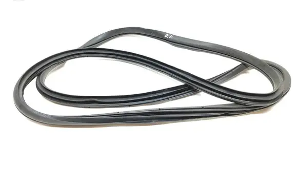 KIA Sorento Front door rubber seal