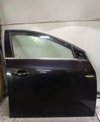 Chevrolet Cruze Front door 