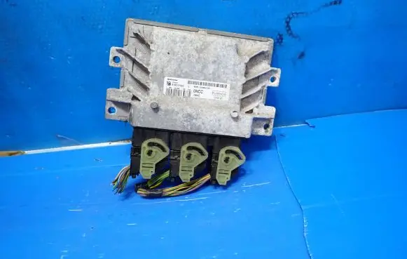 Ford C-MAX II Engine control unit/module BV61-12A650-CNC S180127022