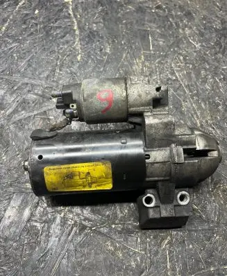 BMW 5 F10 F11 Starter motor 8506657