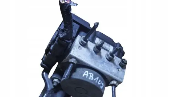 Nissan Note (E11) ABS Pump 476609U100