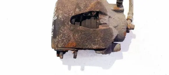 Volkswagen Golf V Front brake caliper 