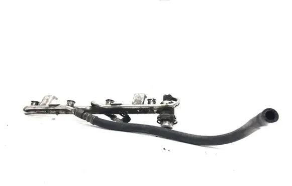 Volkswagen PASSAT B5 Fuel main line pipe