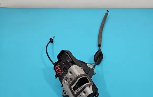 Ford Fiesta Front door lock H1BA-A21813-PB IMPRK1409130