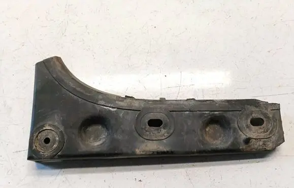 Audi A6 S6 C5 4B Front bumper mounting bracket 4B0807284B