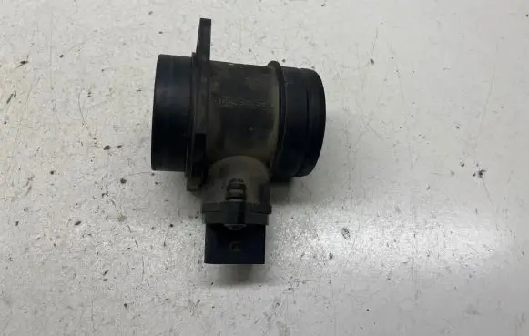 Skoda Octavia Mk1 (1U) Mass air flow meter 06A906461 0280217121