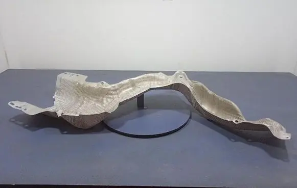 Renault Megane I Exhaust heat shield 747610046R