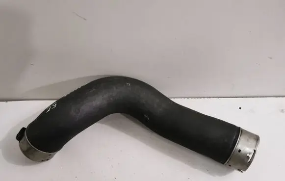 BMW 5 F10 F11 Intercooler hose/pipe 7810615