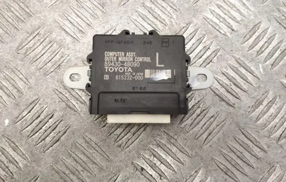 Lexus RX 450H Wing mirror control module 8943048090