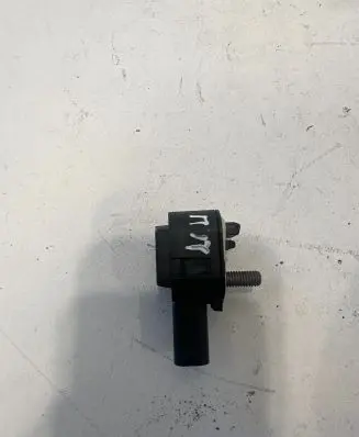 BMW 5 F10 F11 Airbag deployment crash/impact sensor 9224178 120821 01650