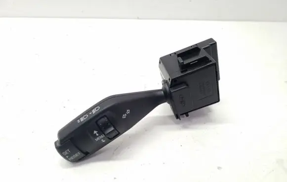 Ford Kuga I Indicator stalk 17D9401 4M5T13335BD