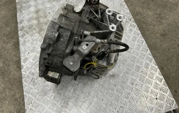 Mercedes-Benz CLA C117 X117 W117 Manual 6 speed gearbox A1762610101