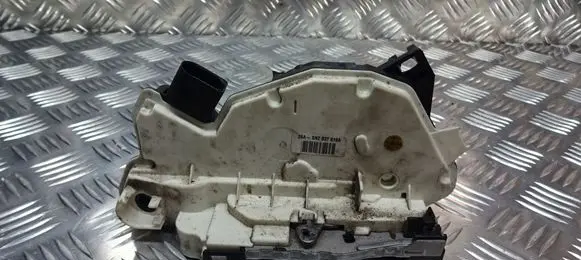 Seat Ibiza IV (6J,6P) Front door lock 5N2837016A