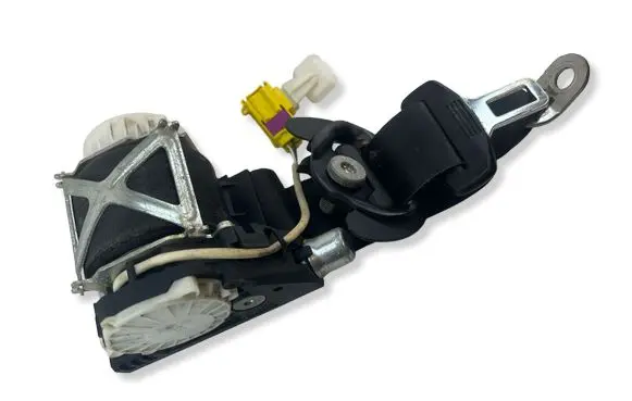 Volkswagen PASSAT B6 Front seatbelt 3C1857706R
