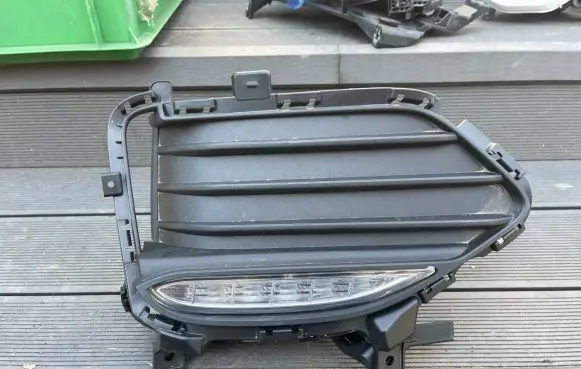 Hyundai i30 Front bumper lower grill 86563G4700 92207S000