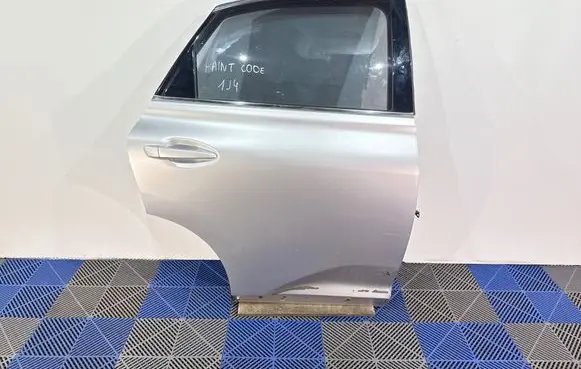 Lexus RX III Rear door
