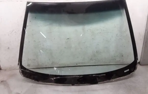 Chevrolet Captiva Front windscreen/windshield window 