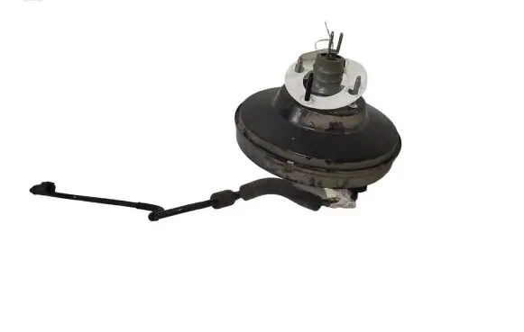 Ford Focus Brake booster DV612B195AA