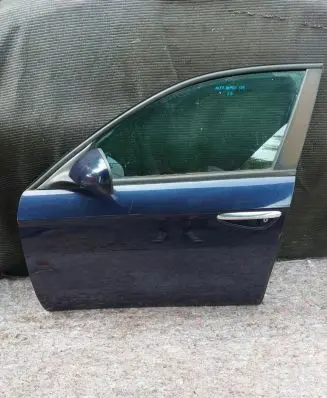 Alfa Romeo 159 Front door