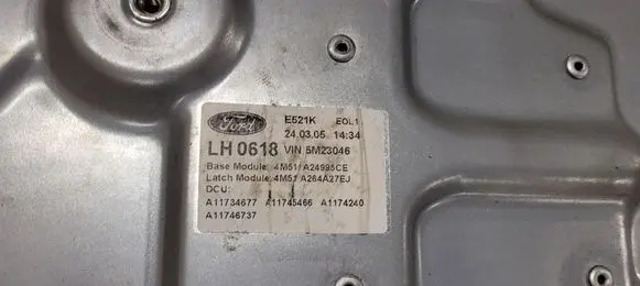 Ford Focus Rear door manual window regulator 4M51A24995CE