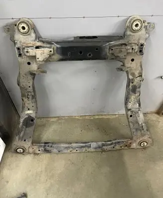Opel Insignia B Front subframe 23297033