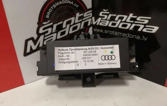 Audi A8 S8 D3 4E Door control unit/module 04E0919064