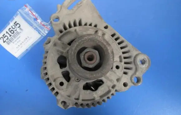 Volkswagen Polo III 6N 6N2 6NF Generator/alternator