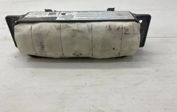 Audi A6 S6 C6 4F Passenger airbag 4F2880204F