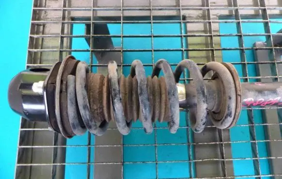 Lexus GS 250 350 300H 450H Front coil spring IMPRK988794